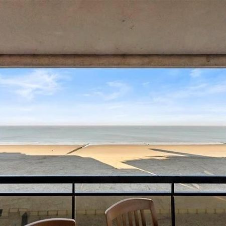 Studio With Seaview Blankenberge Buitenkant foto